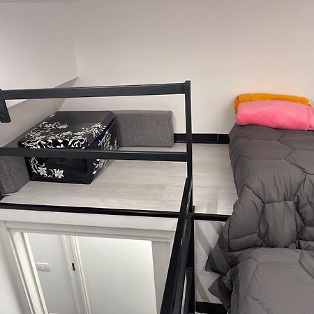 Lux House Naples Airport Ξενοδοχείο Εξωτερικό φωτογραφία