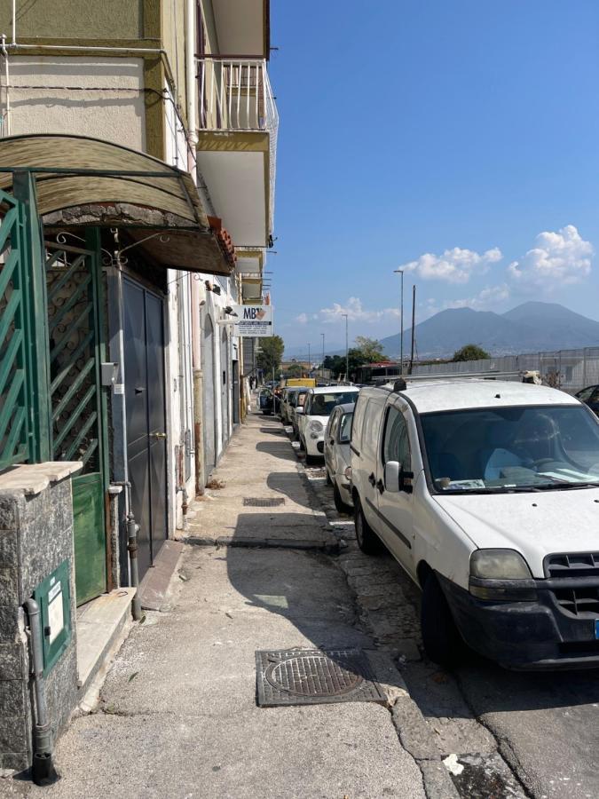 Lux House Naples Airport Ξενοδοχείο Εξωτερικό φωτογραφία
