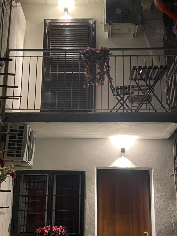 Lux House Naples Airport Ξενοδοχείο Εξωτερικό φωτογραφία