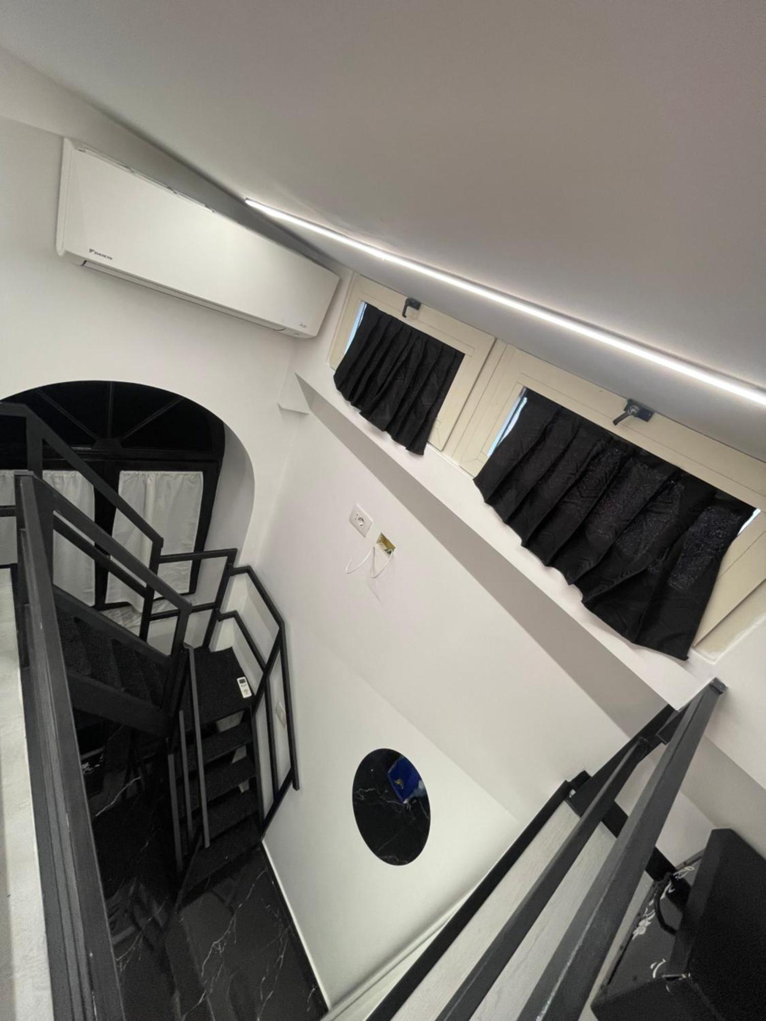 Lux House Naples Airport Ξενοδοχείο Εξωτερικό φωτογραφία