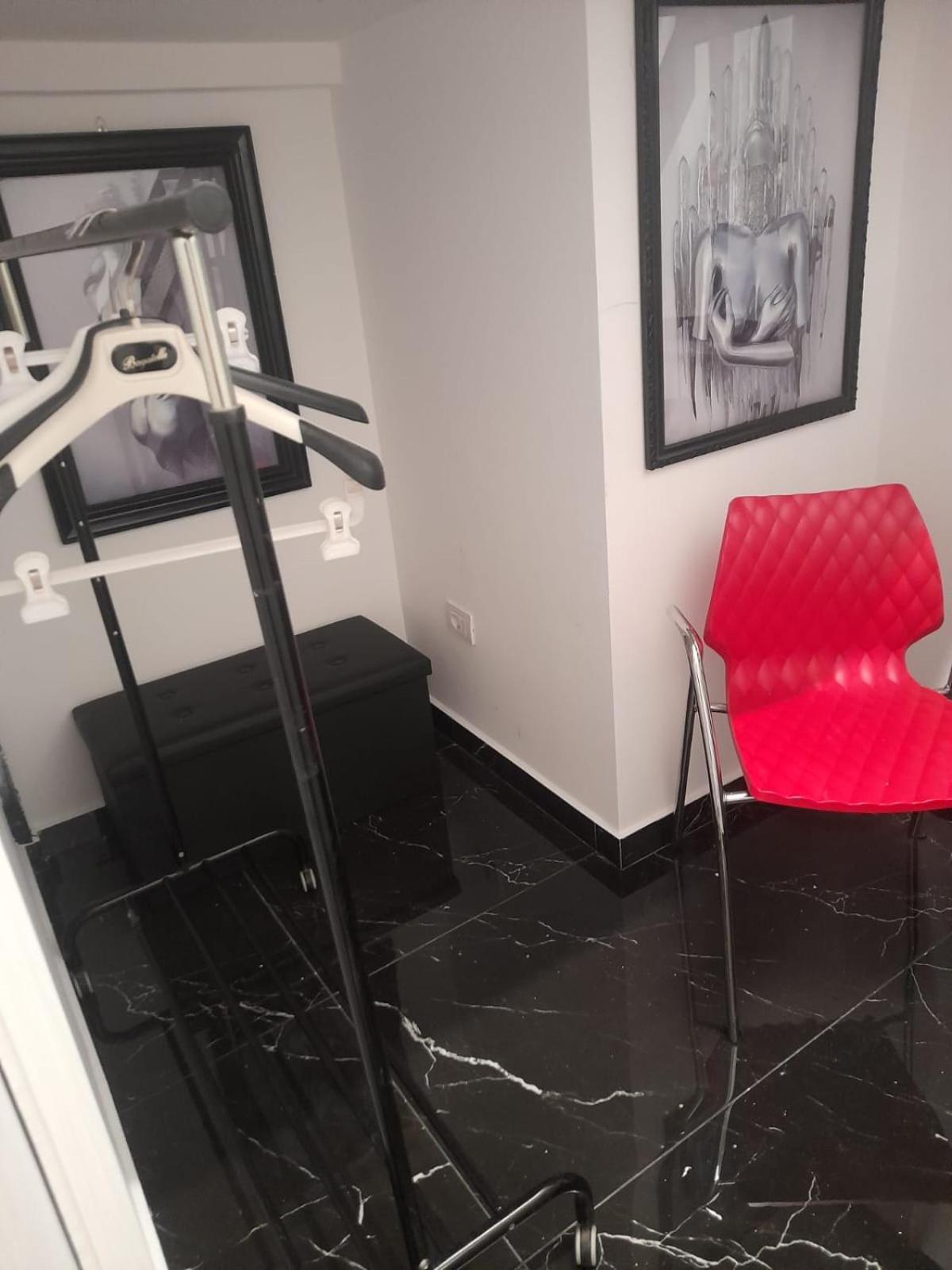 Lux House Naples Airport Ξενοδοχείο Εξωτερικό φωτογραφία