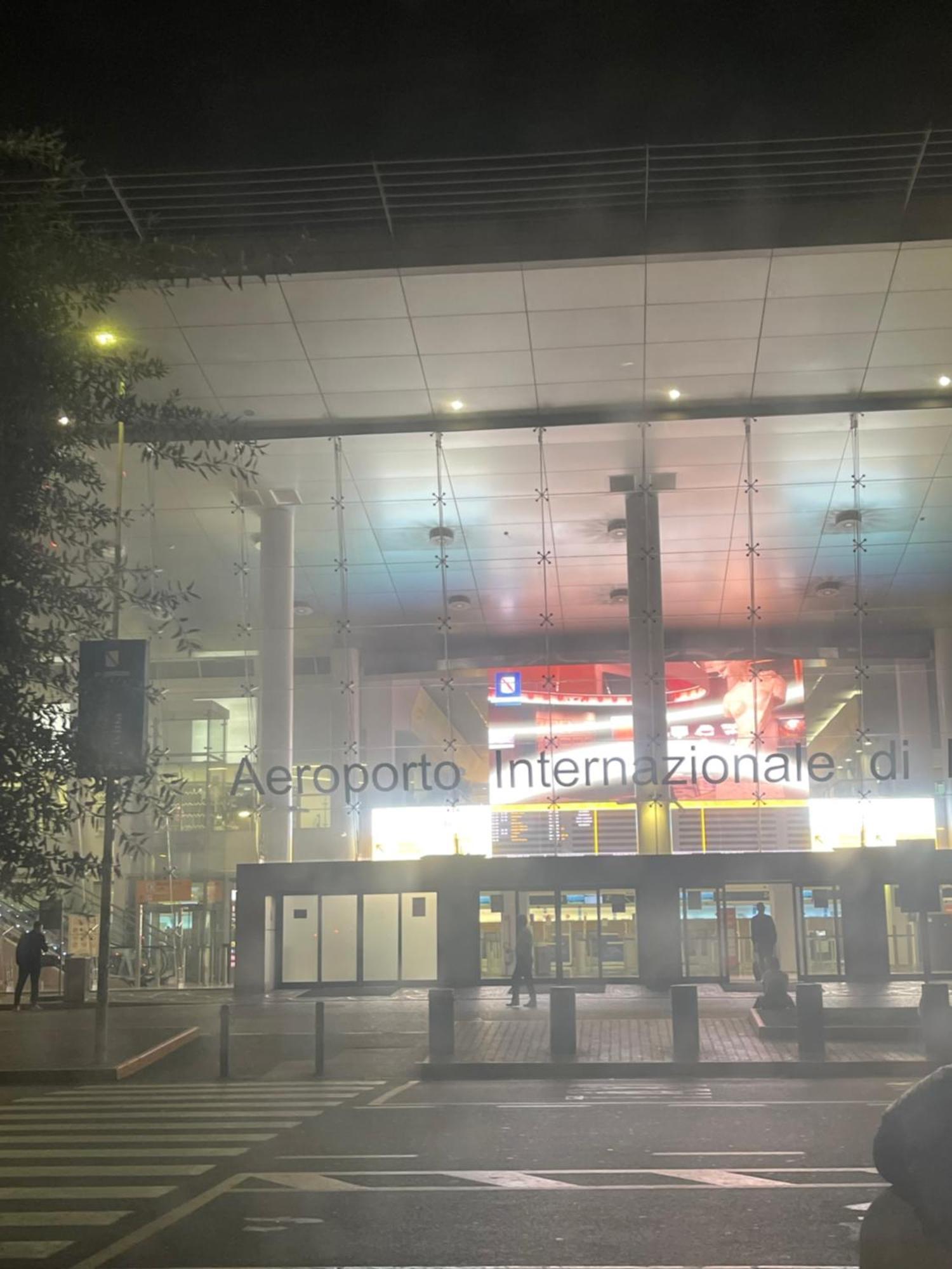 Lux House Naples Airport Ξενοδοχείο Εξωτερικό φωτογραφία